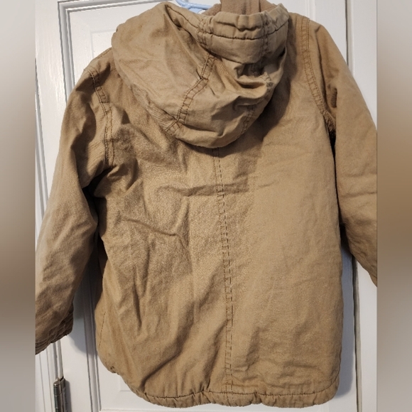 Kids Old Navy Comfy Heavy Khaki Coat. Classic Versatile Warm Multi‎ use. 5T - Picture 2 of 8